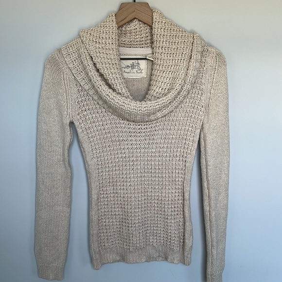 Angel Of the North Wool Mohair Waffle Knit Cowlneck - Picture 6 of 7